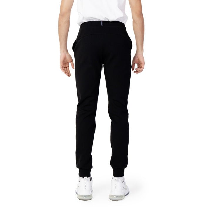 Le Coq Sportif Men Trousers - Fizigo