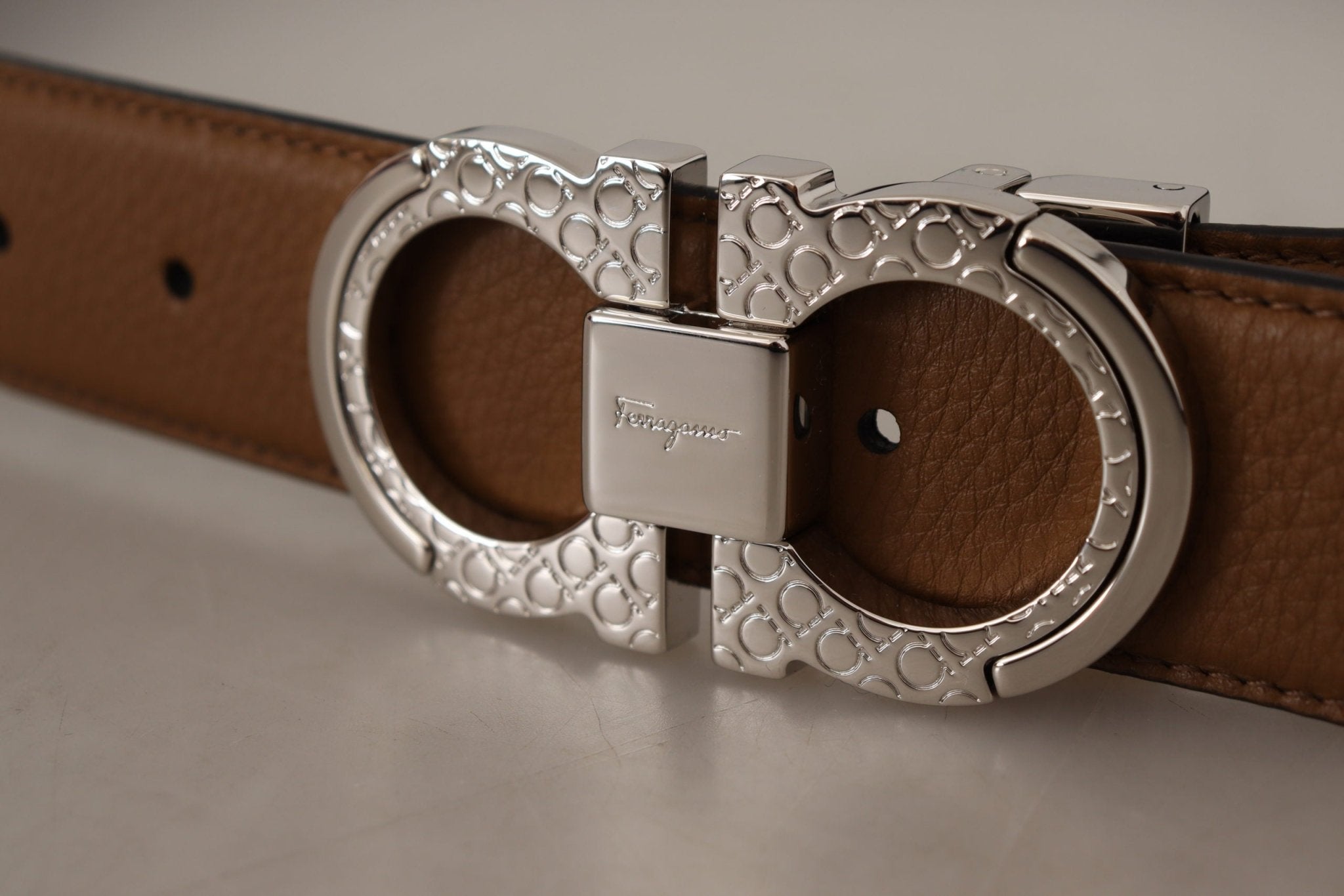 Salvatore Ferragamo Brown and Black Calf Leather Reversible Belt - Fizigo